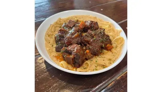 Oxtail Alfredo Pasta