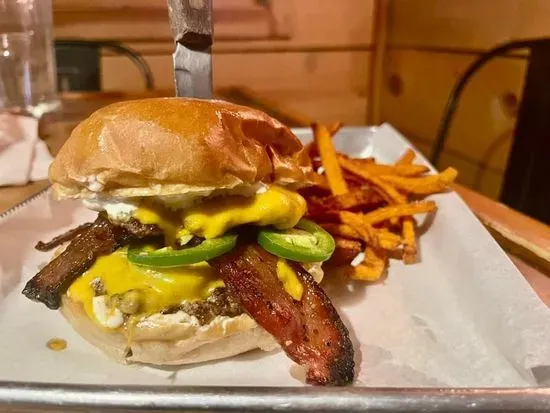 Jalapeno Popper Burger