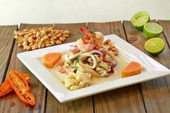 Ceviche Mixto