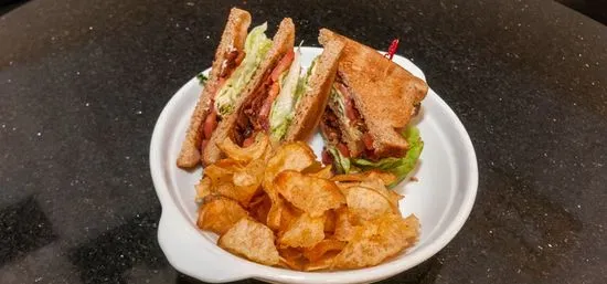 BLT with Avocado Sandwich