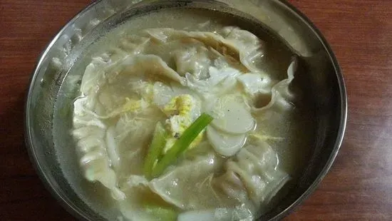 Wonton Soup / Mandu Guk