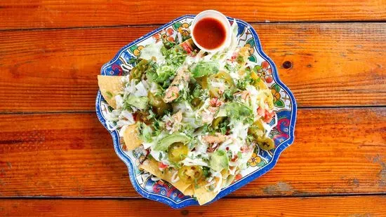 Nacho con Pollo / Nachos with chicken