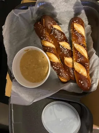 St. James Gate Beer Cheese and Pretzels