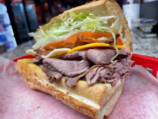 Roast Beef & Swiss Sub