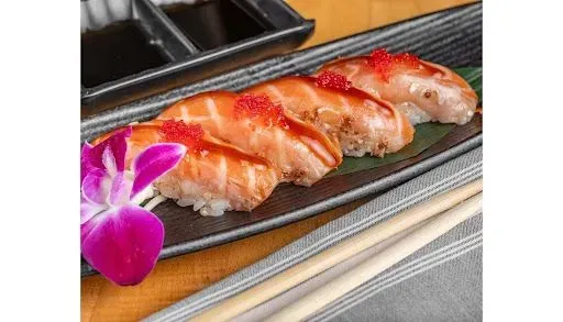 Salmon Toro Appetizer