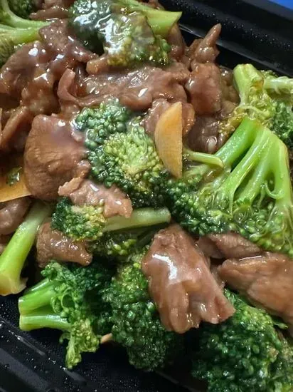 9. Broccoli Beef西兰牛