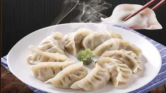 4. Pork dumpling猪肉水饺