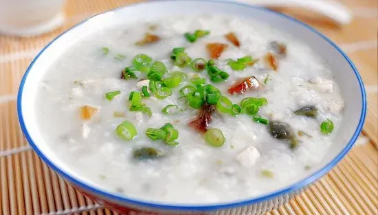 Pork & Preserved Egg Porridge 皮蛋瘦肉粥  