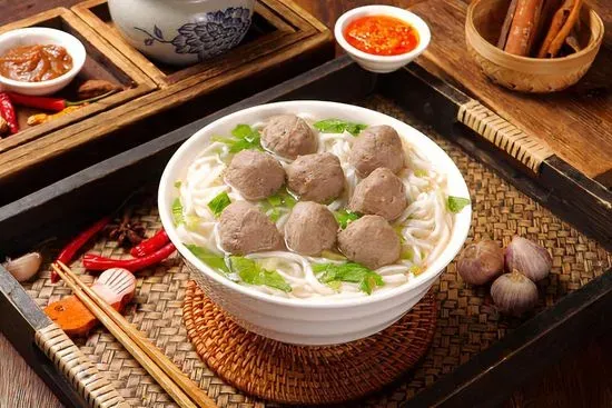 Beef Tendon Balls Noodle 牛筋丸湯麵