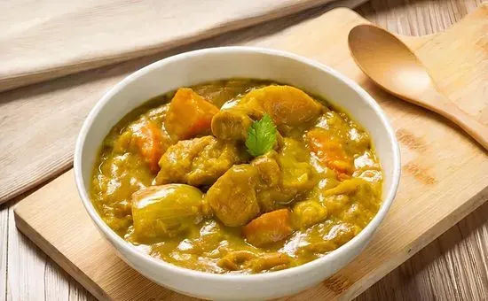 Curry Chicken  咖哩雞球 