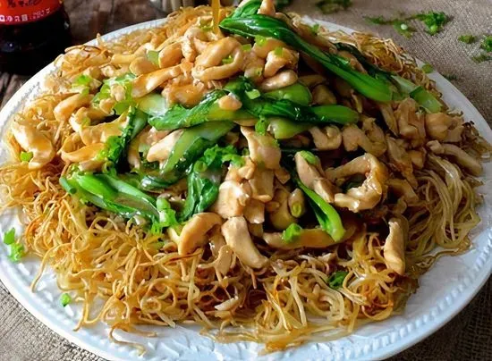 Chicken, Beef or Seafood w/ Vegetable Chow Mein 菜遠雞,牛, 或海鮮炒麵  