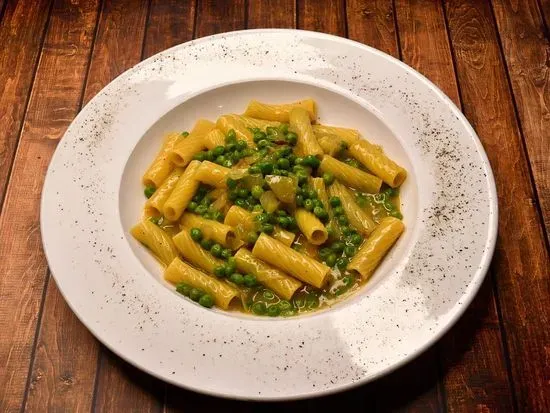 Rigatoni Pasta E Piselli