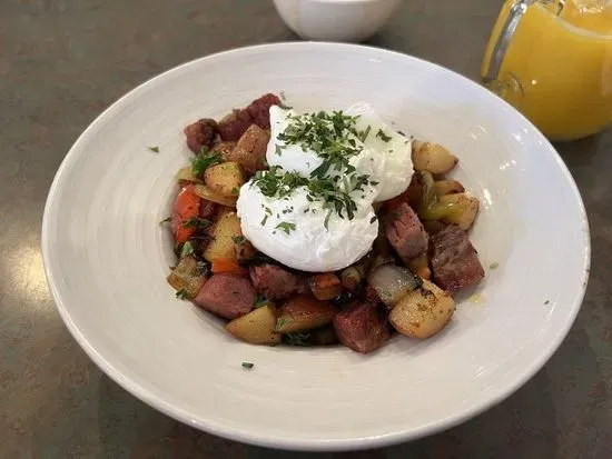 Corned Beef Hash & Eggs