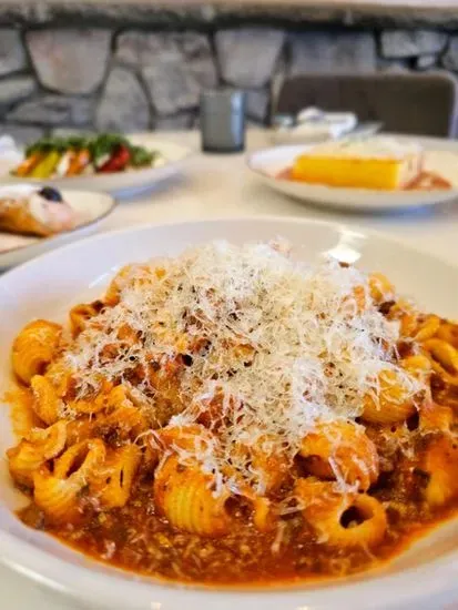 Rigatoni Bolognese