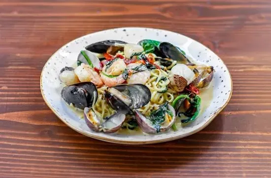 Seafood Linguine