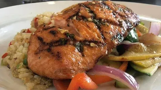 Honey Sriracha Salmon