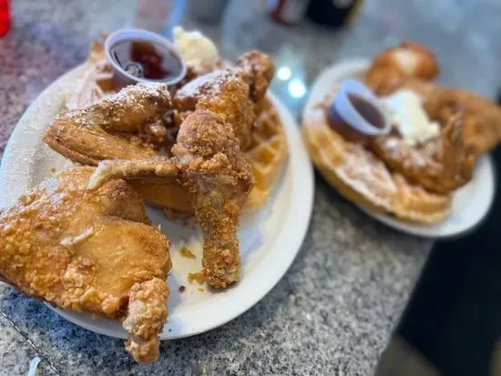 Chicken N Waffles