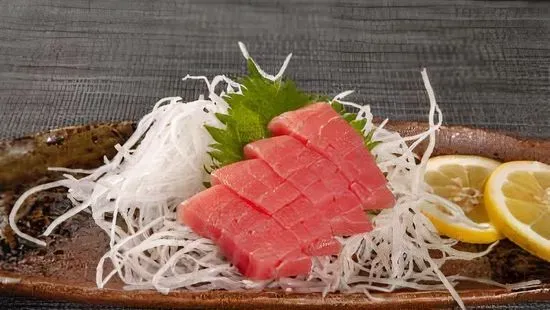 Maguro Sashimi