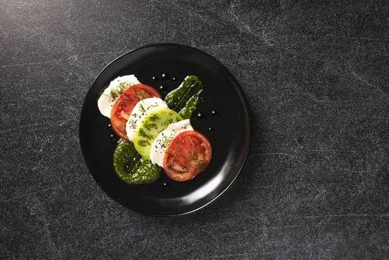 HEIRLOOM CAPRESE