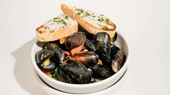 Black Mediterranean Mussels