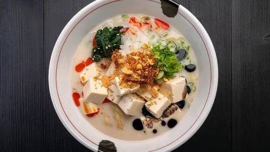 Spicy Creamy Vegan Ramen*