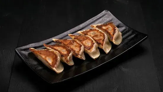 Pork Gyoza ( 6pcs)*