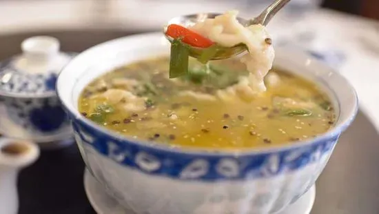 Boiled Fish with Spicy Green Peppercorn 青花椒水煮魚