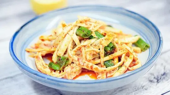 Spicy Bamboo Shoots 麻辣春笋絲