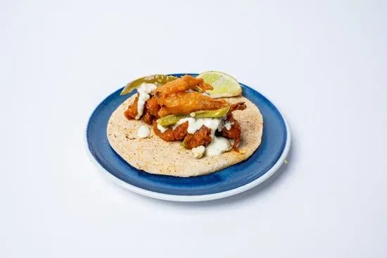 GIGANTE CHICKEN TACO