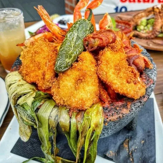 Molcajete de Mariscos