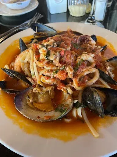 Linguine Mari E Monte