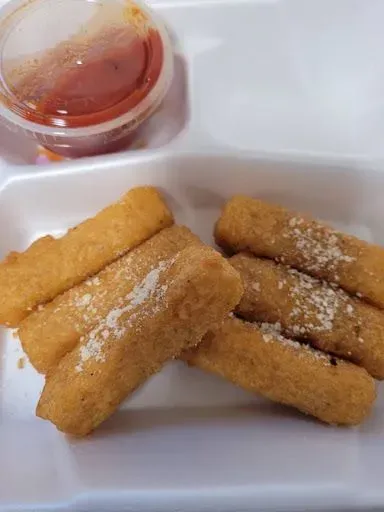 Mozzarella Fritta (6)