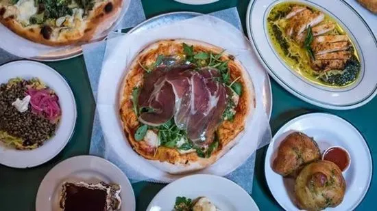 BUILD YOUR OWN PIZZA