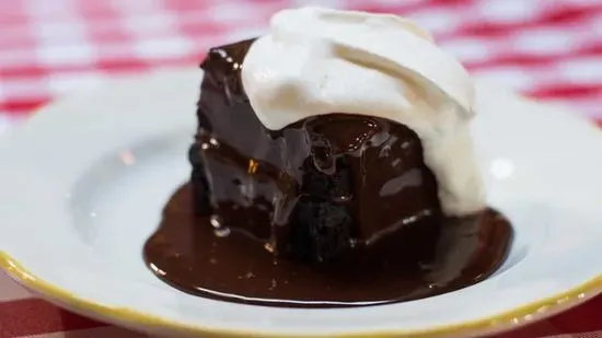 CHOCOLATE CAKE