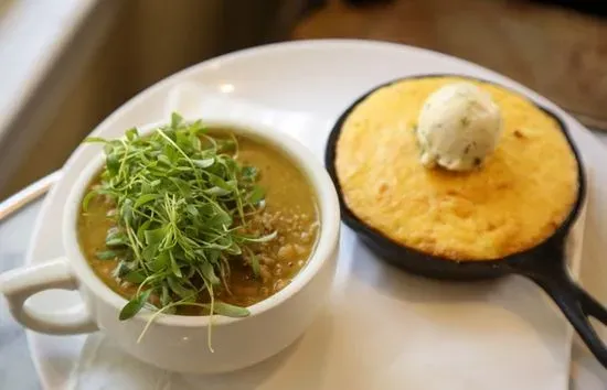 Bowl of Turkey Chili & Cornbread