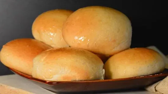 1 Dinner Roll