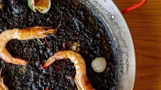 *Paella Negra