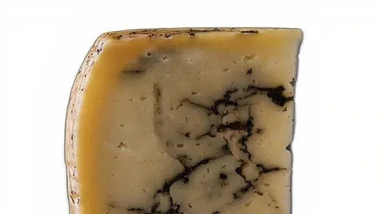 La leyenda Sheep's cheese milk with black truffle