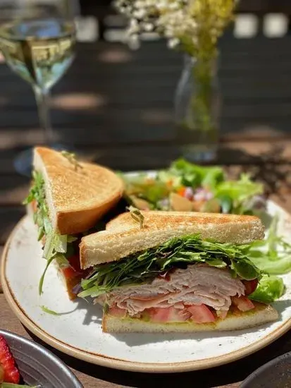 Smoked Turkey Sandwich