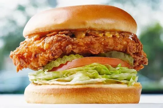 Crispy Chicken Deluxe Sandwich