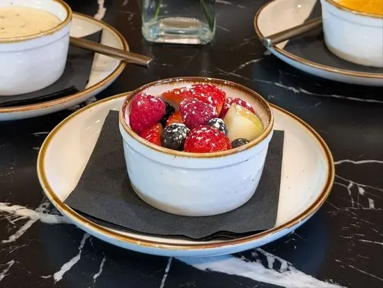 Side - Fresh Fruit Bowl