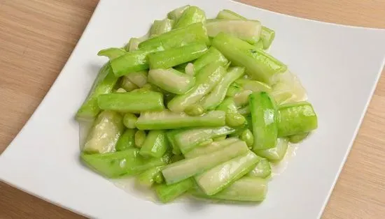 135. Sauteed Shredded Snake Gourd