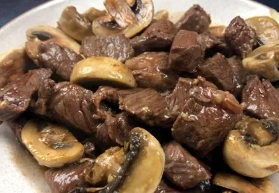 Beef w/ Mushrooms