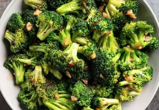 Broccoli w/Garlic Sau