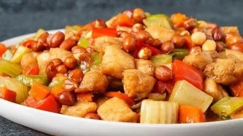 Chicken with Cashew nuts