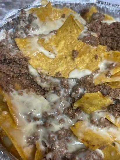 nachos with beef or chicken