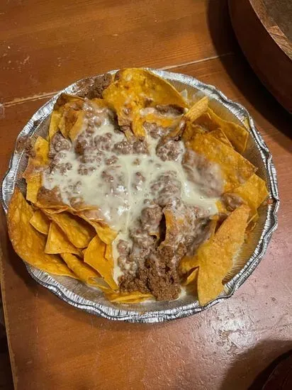 nachos with beef and beans