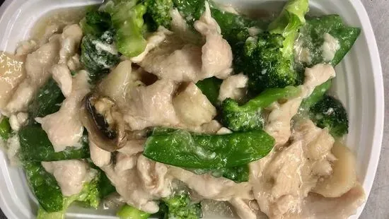 100. Chicken with Mixed Vegetables (qt)