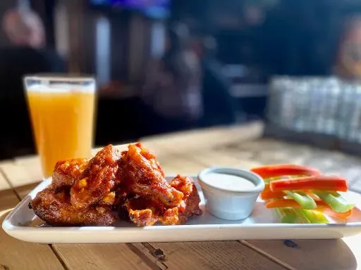CRISPY WINGS