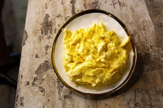 Scrambled Eggs & Cheese